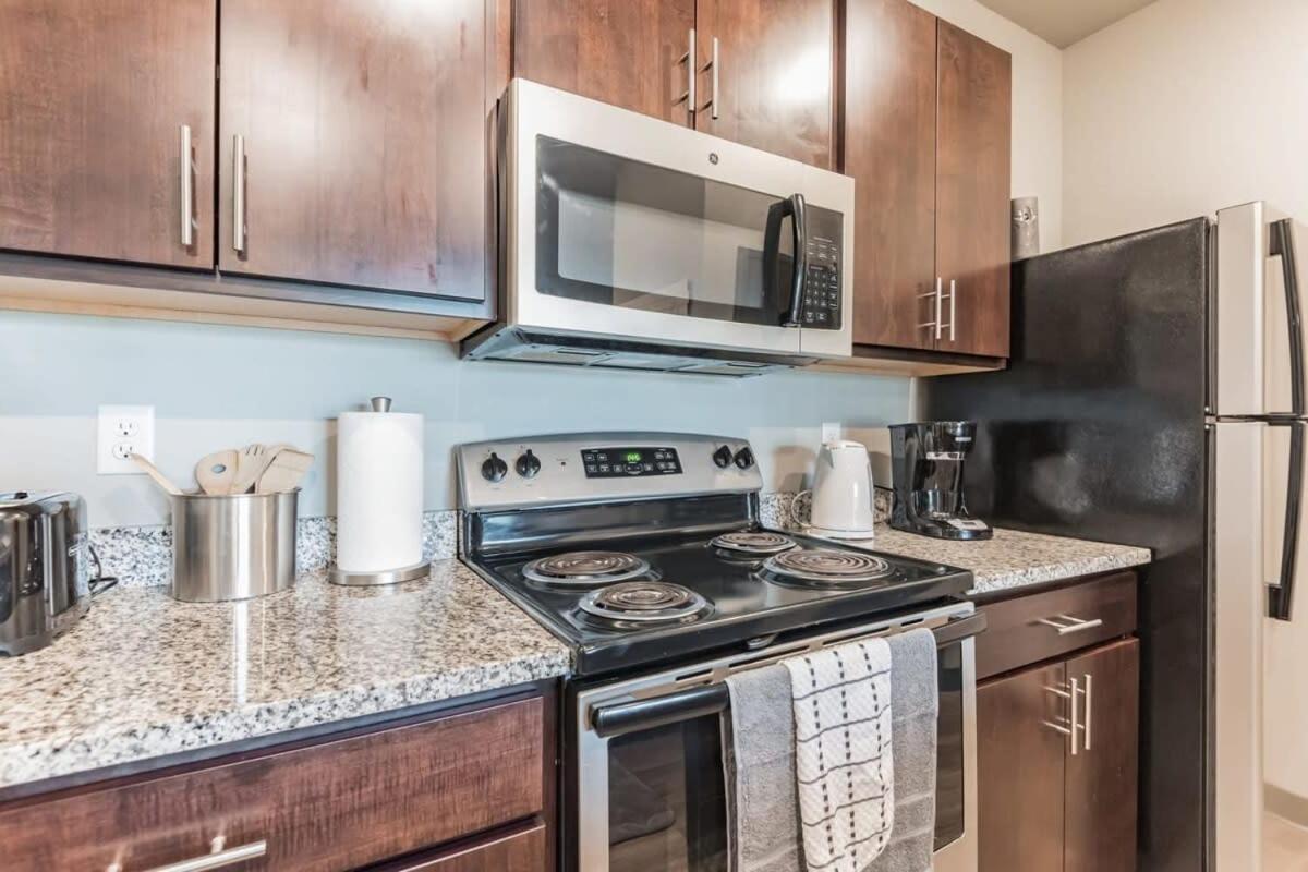 Spacious 2Br Suite Plus Patio Near Iowa State Ames Bagian luar foto