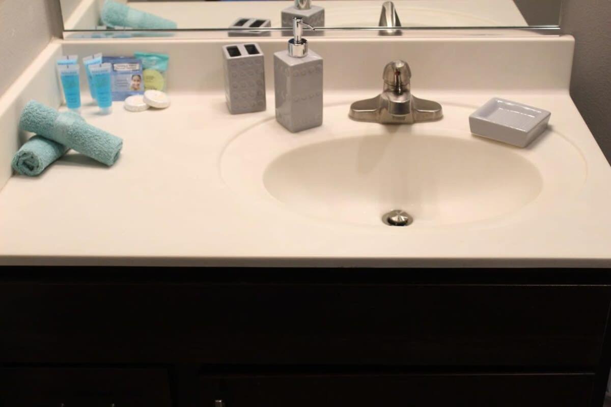 Spacious 2Br Suite Plus Patio Near Iowa State Ames Bagian luar foto