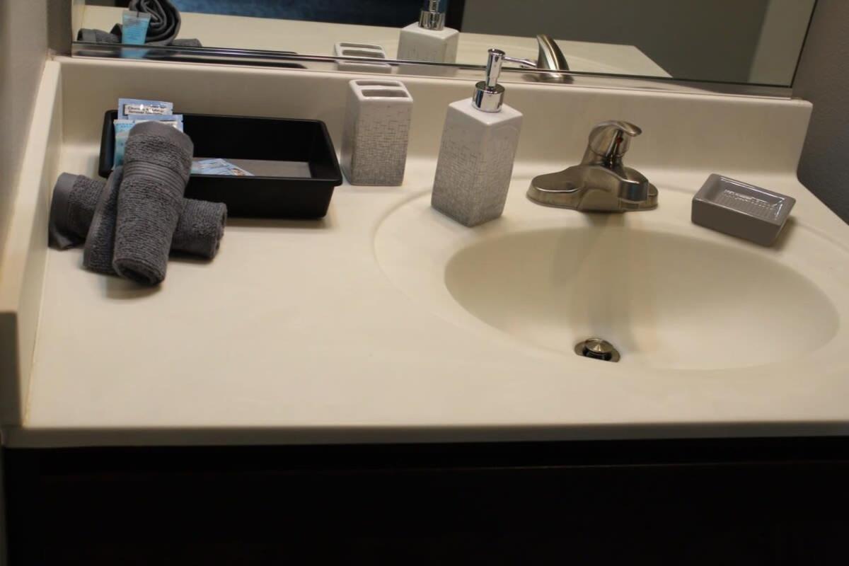 Spacious 2Br Suite Plus Patio Near Iowa State Ames Bagian luar foto